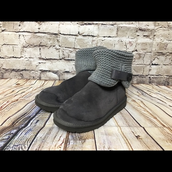 ugg shaina grey